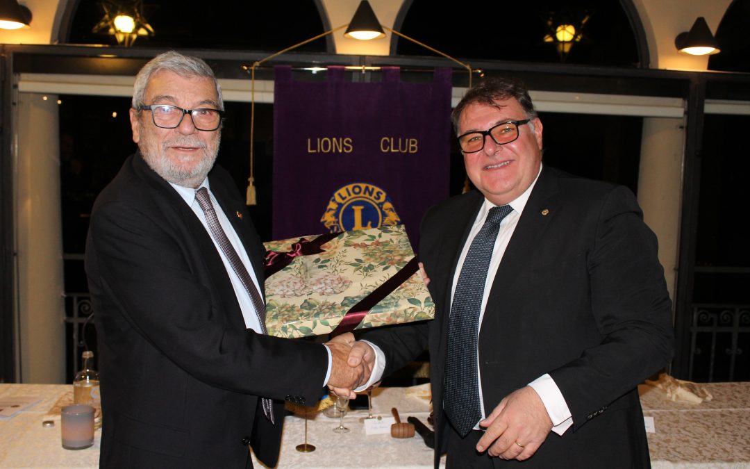 Il Generale Corrado Carattoni al Lions Club